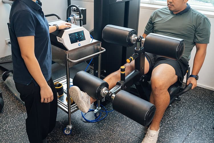 Physiotherapy session at Singapore Physo.